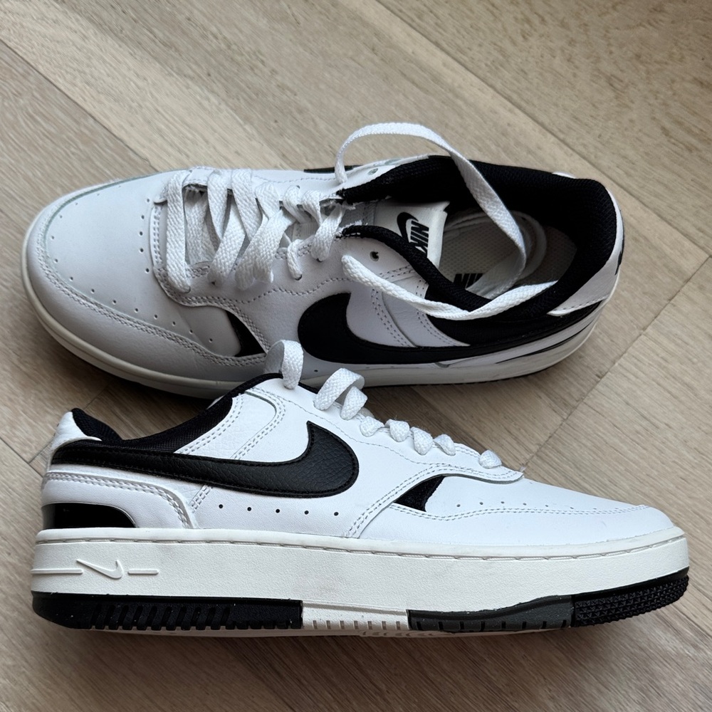 Nike Women’s White and Black Sneakers